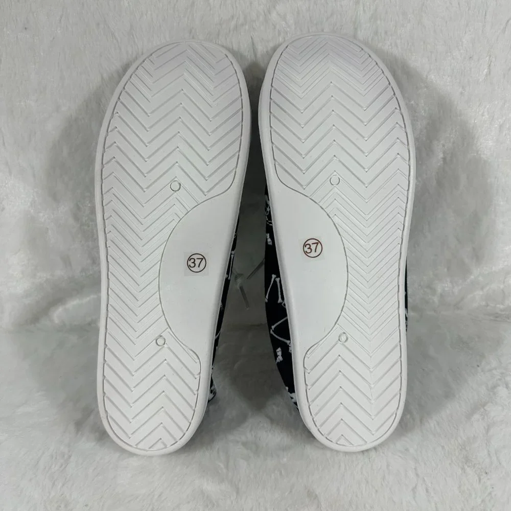 Women's Sneakers Skull - Black & White Skeleton Sneakers lace up New - Picture 6 of 8
